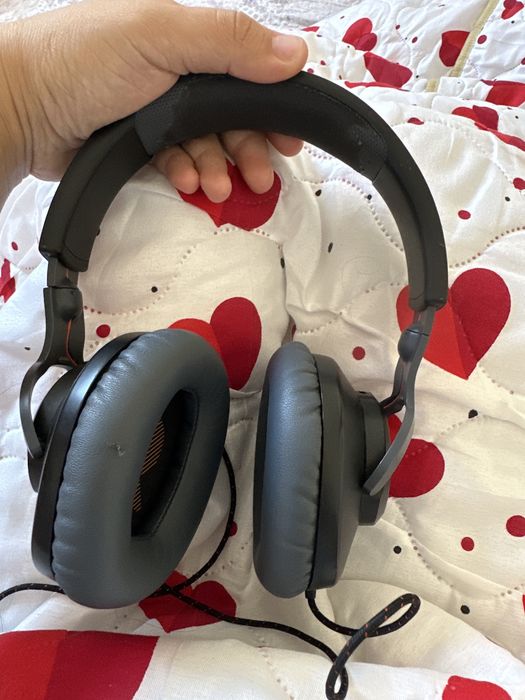 Наушник JBL оригинал