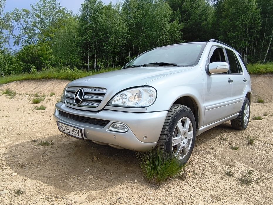 Vând Mercedes ML 2.7 an 2002