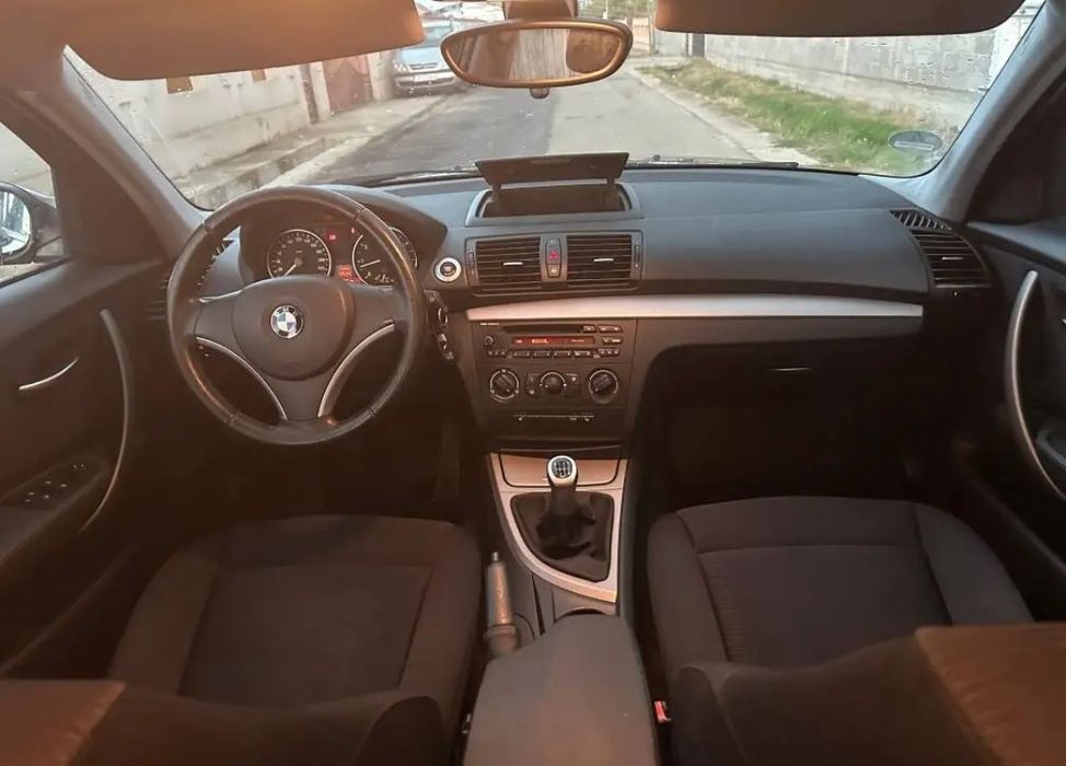 BMW seria 1 an 2008
