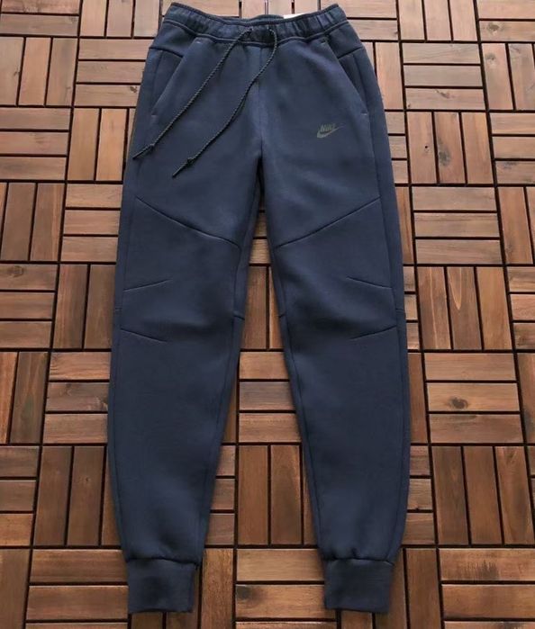 Nike tech долнище