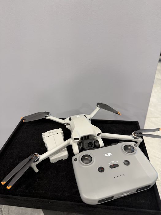 Drona Dji mini 3. Predare personala .