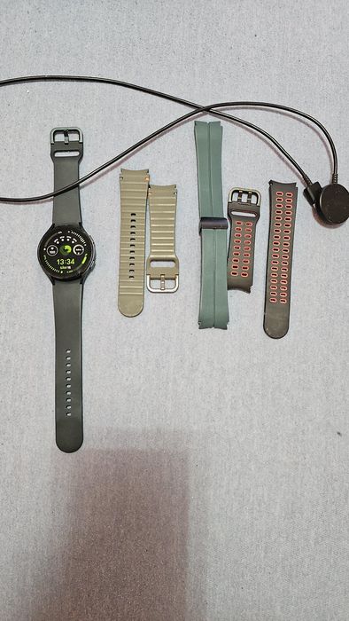 Samsung Galaxy Watch4 44mm Green + 4 curele