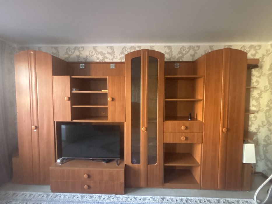 Стенка мебельная в гостиную