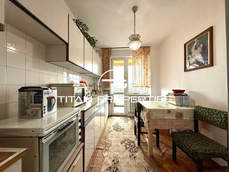 Многостаен апартамент за продажба в кв. Каменица 2