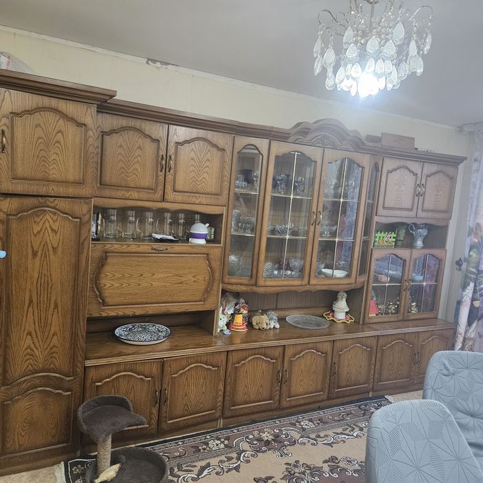 Продаётся стенка