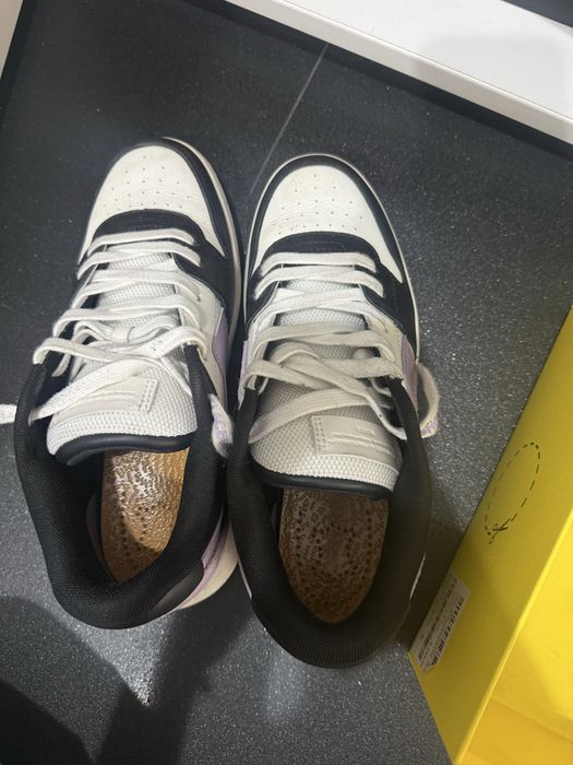 off white noi mov