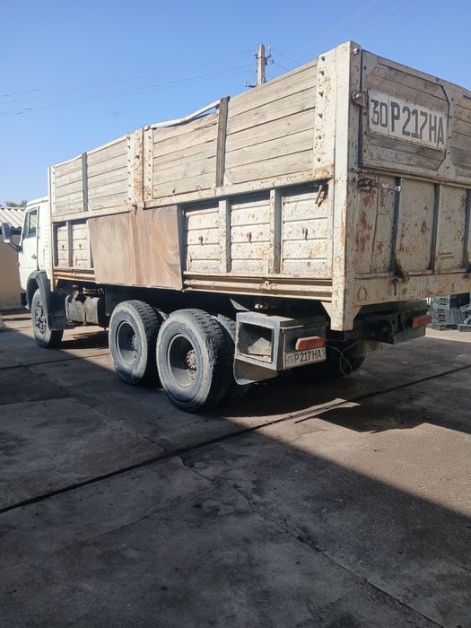 Kamaz zil gaz 66 sotiladi