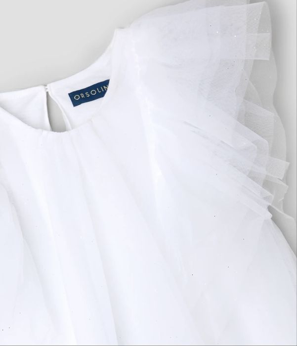 Продам белое пышное платье на девочку