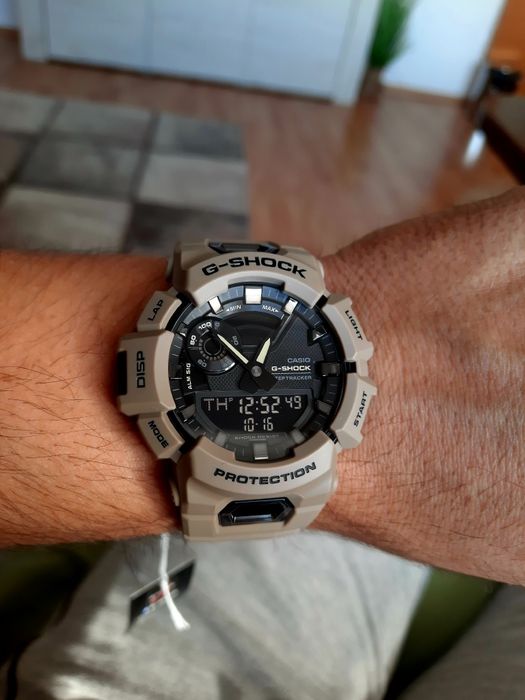 Casio G Shock GBA 900 Bluetooth