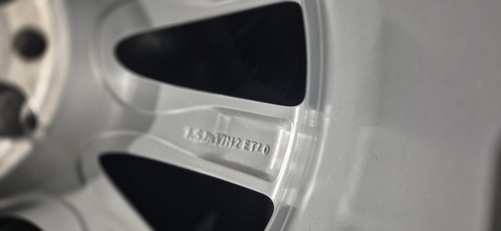 Jante Mercedes E class R17 5x112