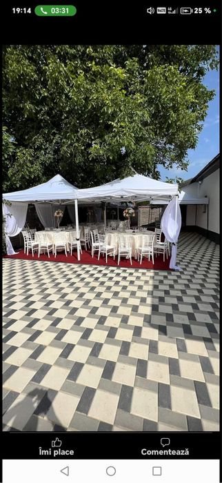 Corturi pentru evenimente .