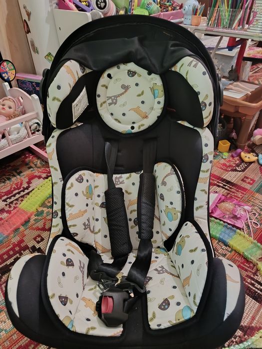 Столче за кола  Moni