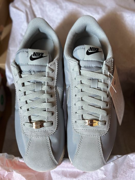 Дамски маратонки Nike Cortez Textile