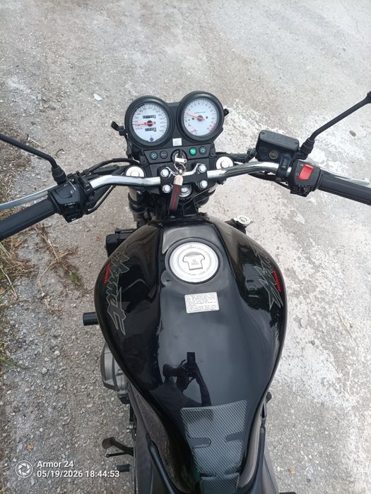 HONDA HORNET 600+ подаръци