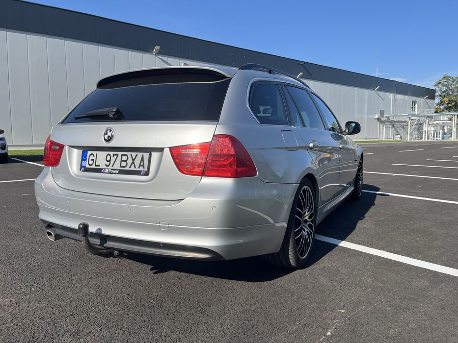 BMW Seria 3 2010 — imagine 5