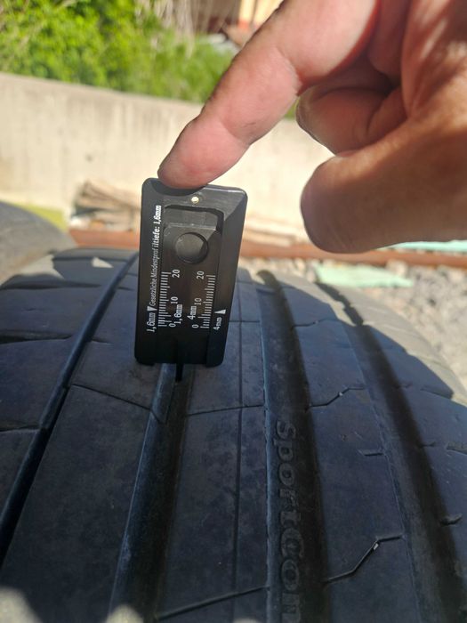 Гуми 245 35 19 летни