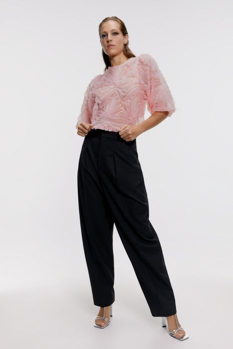Нова блуза Zara S