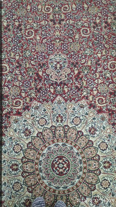 Гилам сотилади холати яхши