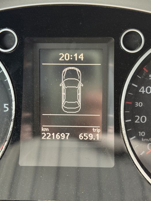 Volkswagen Passat B7 1.6tdi 2012
