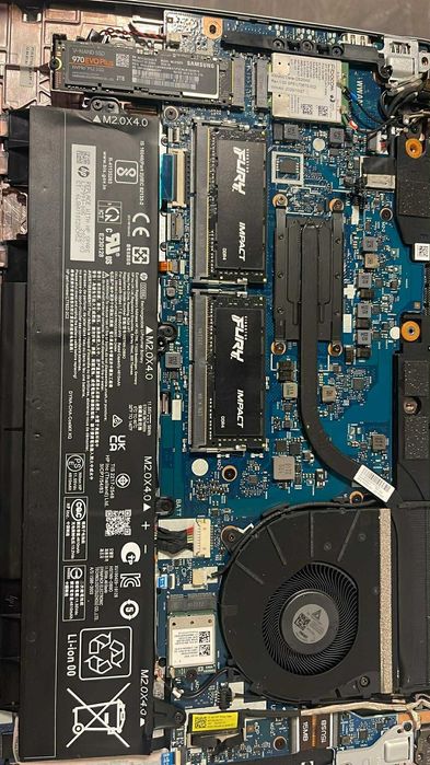 Лаптоп HP - EliteBook 855 G8