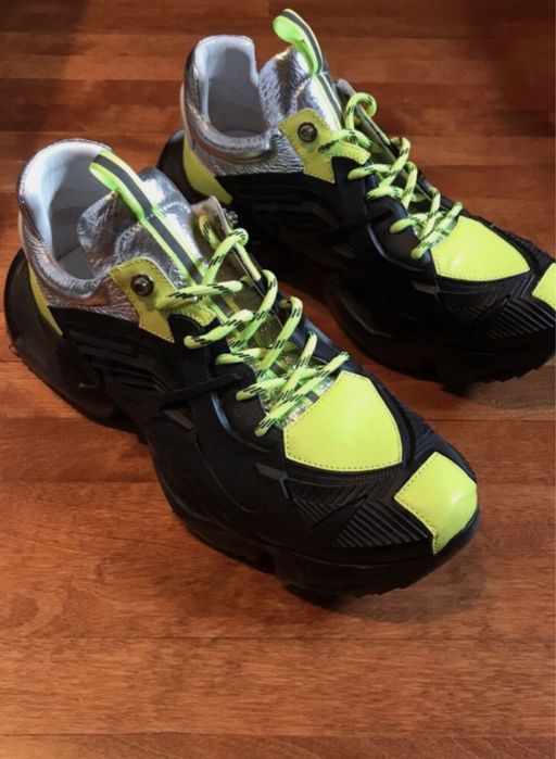 Ghete adidas soseata noi Banu marimea 40