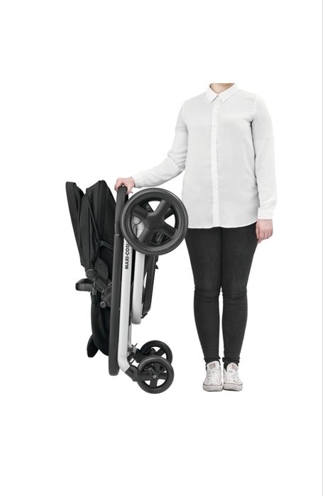 Maxi cosi количка Lila Nomad black