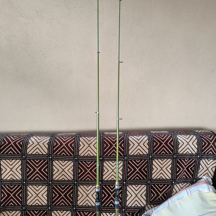 Vând undite stare foarte buna