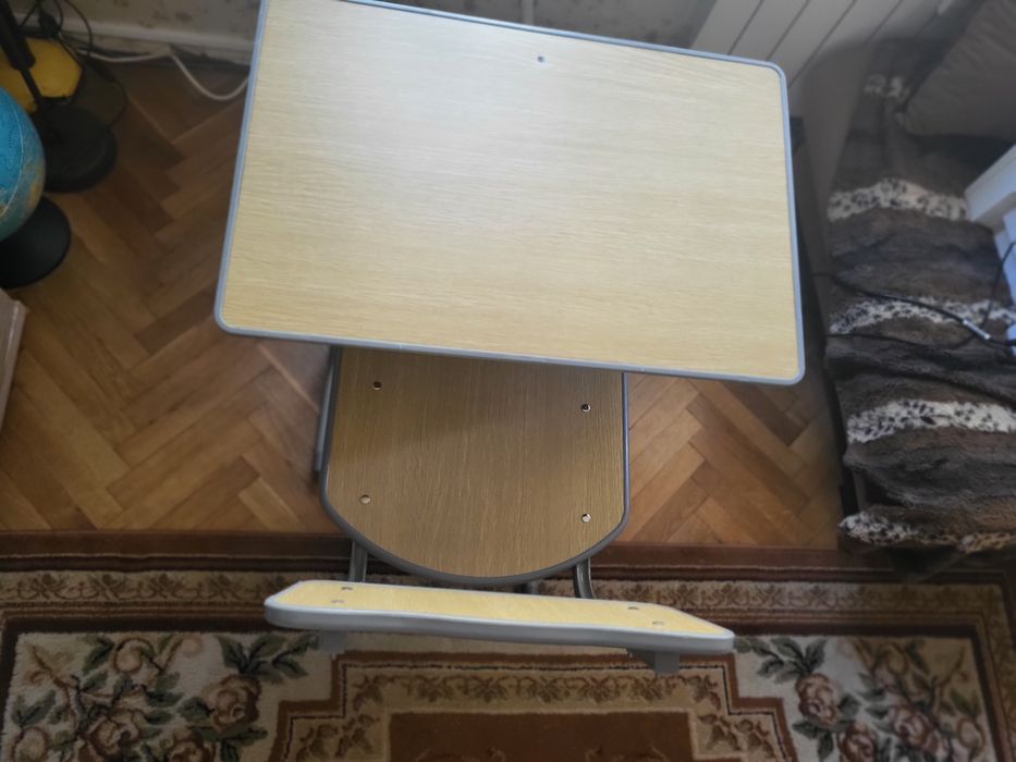 Ново ученическо Бюро със стол