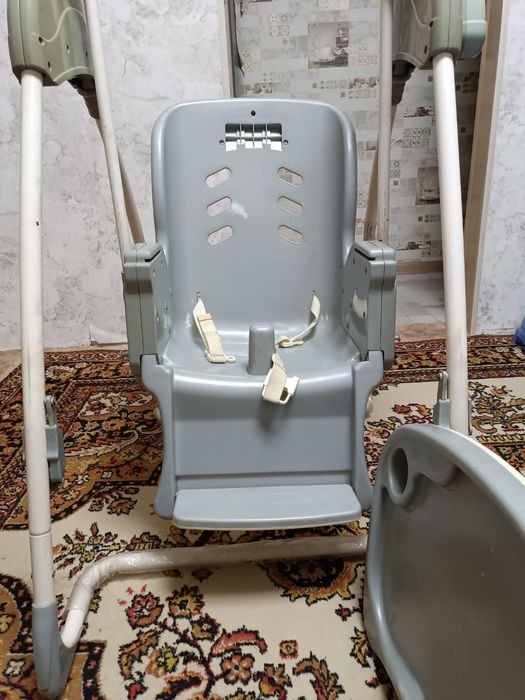 Продаю детский стульчик многофункциональный