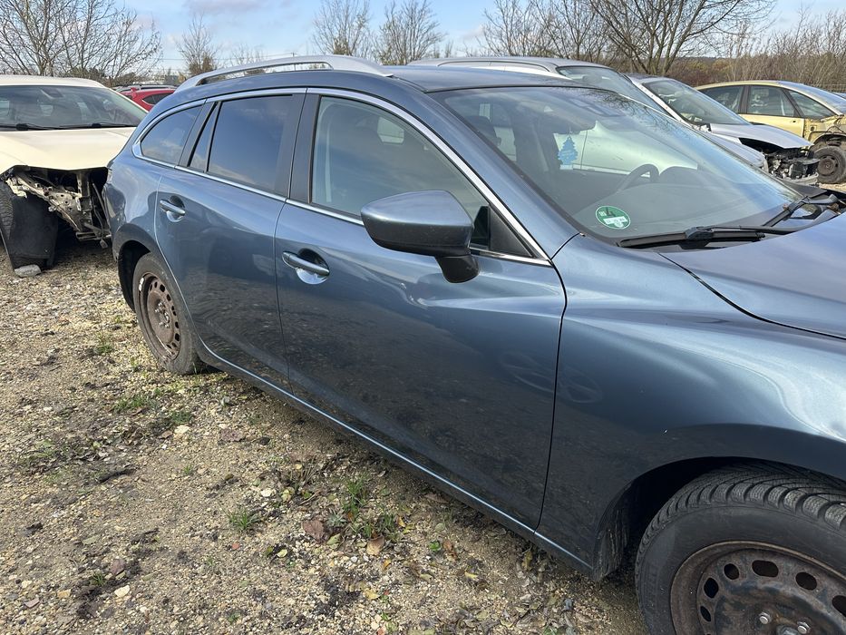 Врата/Врати десни за Мазда 6 комби 2013-