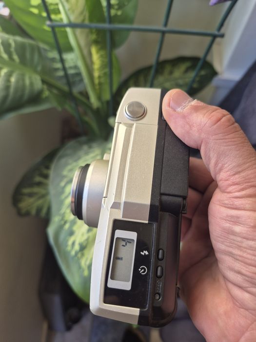 Compact Olympus View Zoom 120