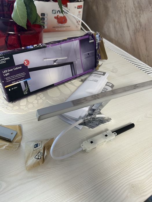 Livarno lampa led noua !