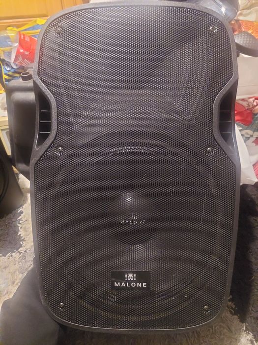 Boxa aktiva de vanzare