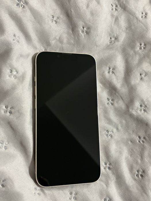 Iphone 14 256 gb 83% battery health