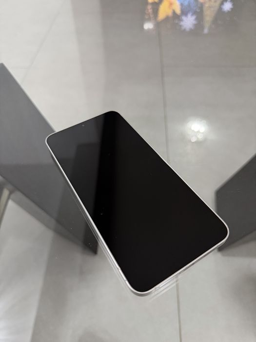 Samsung S24 Plus marble gray 256GB   neverlocked
