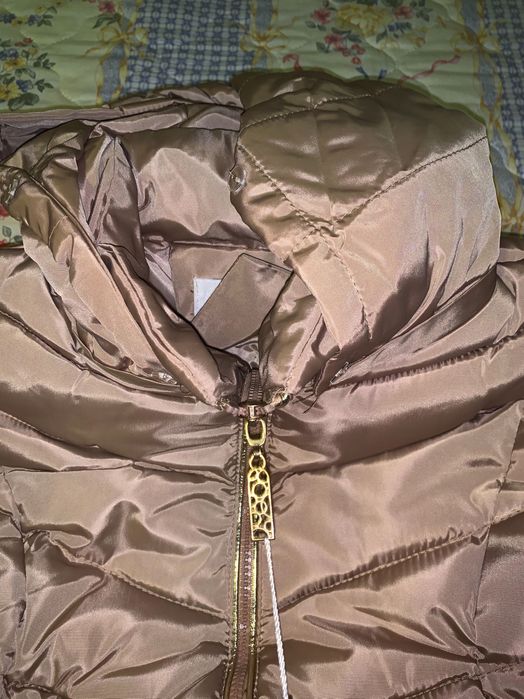 Дамско зимно яке в бежов цвят М размер - чисто ново