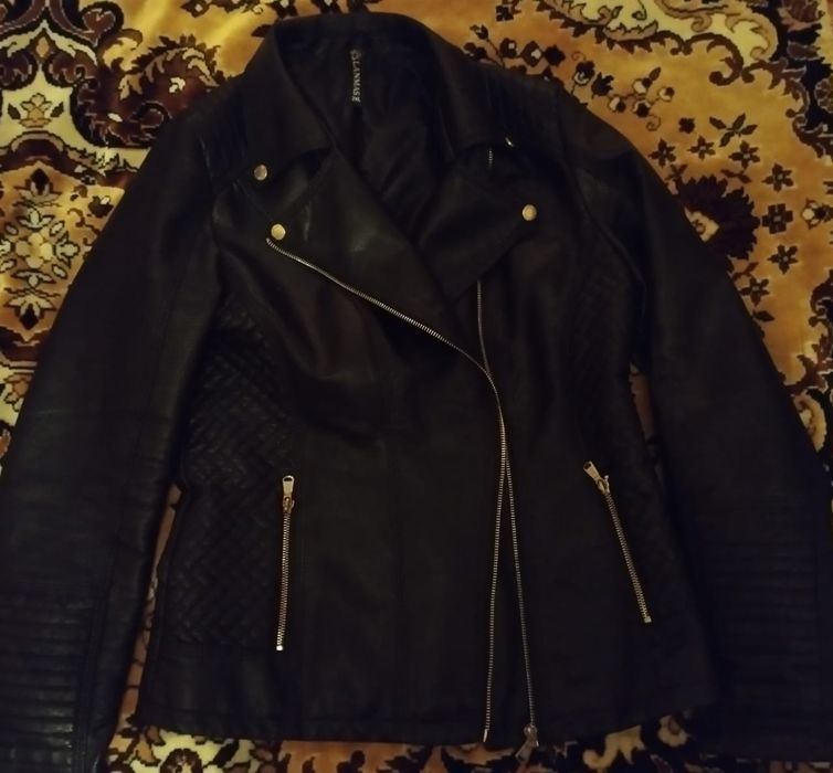 Продам кожаную куртку р 46