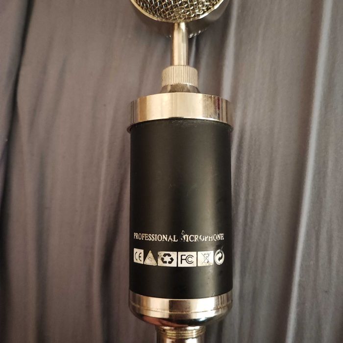 Стерео микрофон .