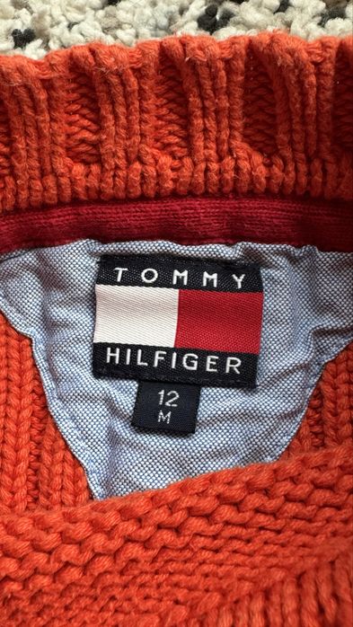 Детски пуловер Tommy Hilfiger размер М 12 годишни