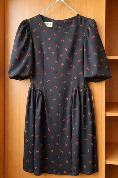 Платья по 5000 тенге