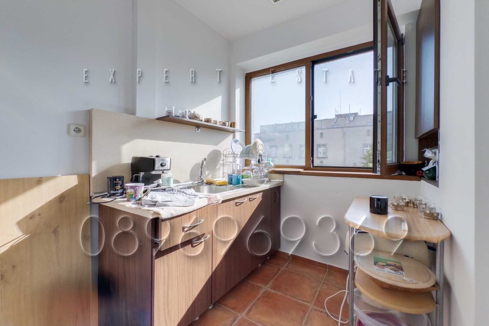 Продава се Четиристаен апартамент в Варна, Централна поща - 110 кв.м за 1910 €/кв.м - Снимка #4