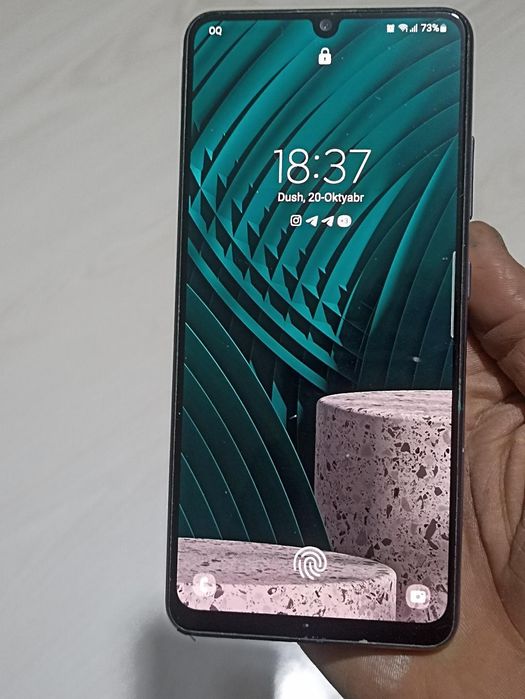 Samsung.  Galaksiy A32.