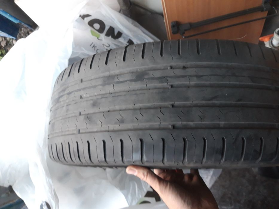 Продам резину 215/55 на 17