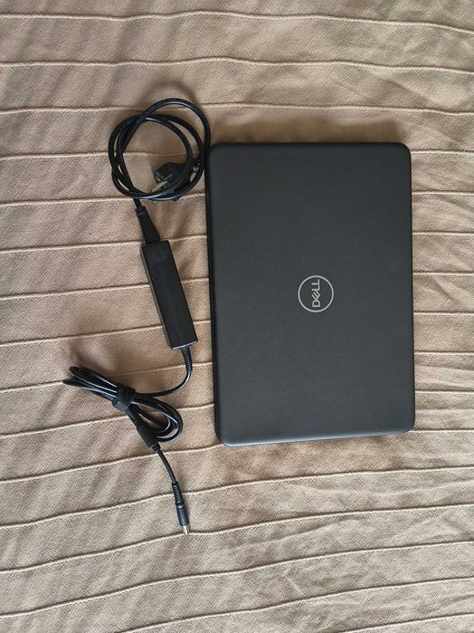 Продава запазен Dell Latitude 3310