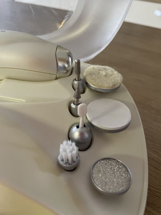 Комплект за маникюр/педикюр