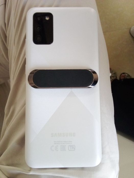 Продаётся телефон новый