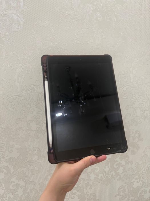 Продается Айпад 7 128гб + apple pencil