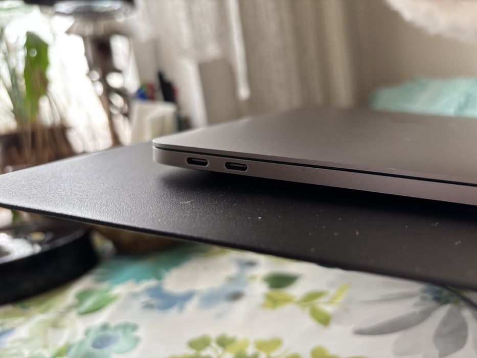 MacBook Pro 13 A1708 РАБОЧИЙ