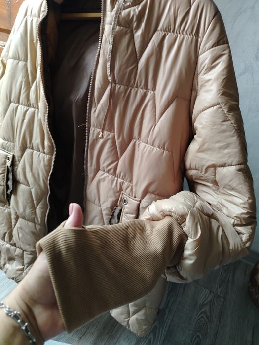 Продам куртку весна-осень