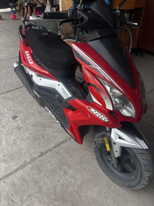 продам скутер 150куб